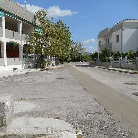 Case Vacanza Torre Canne Holiday home *
